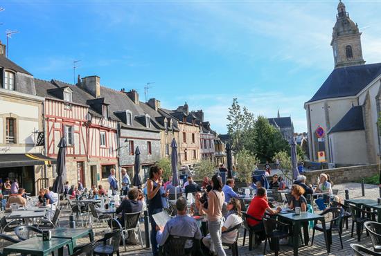 Vannes intra-muros, Bretagne - Camping le kerfalher