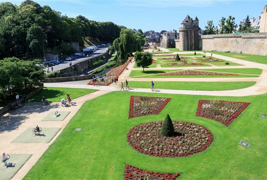Remparts à vannes, Morbihan - Camping le kerfalher