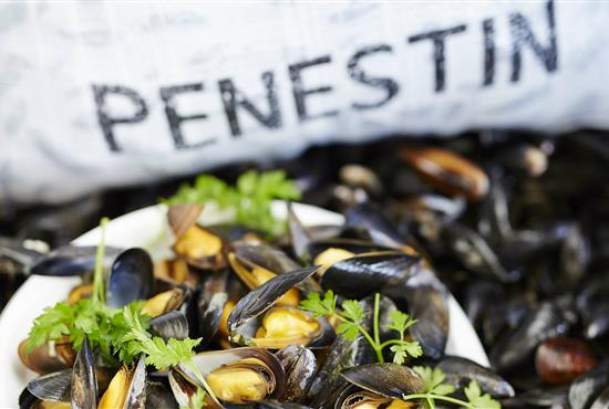 Moules de bouchot à Pénestin - Camping le kerfalher